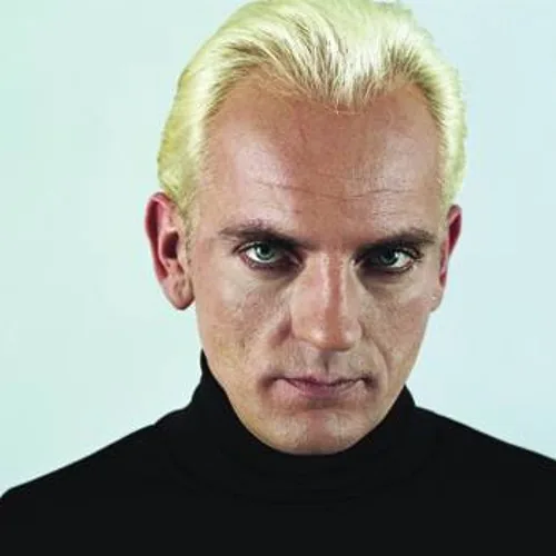 Sven Väth: сорок лет техно — от Omen до Cocoon и Ибицы 3 Sven Väth в конце восьмидесятых: осветлённые волосы, студийный портрет